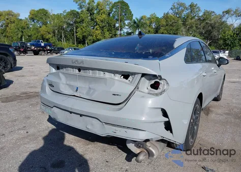 2023 Kia K5 Gt-Line z USA, uszkodzony, nr VIN 5XXG64J26PG166889